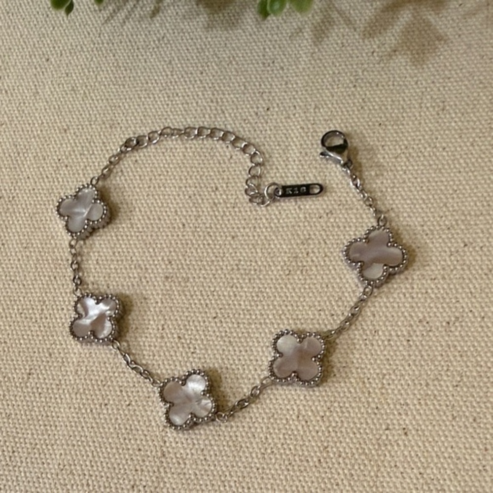 Stainless steel clover bracelet Stamped 18k plated plated women’s Bracelet